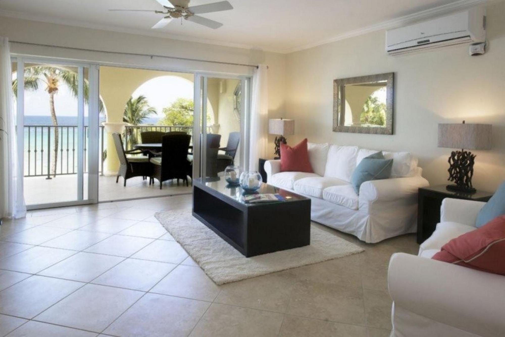 Sapphire Beach Condos Christ Church Habitación foto