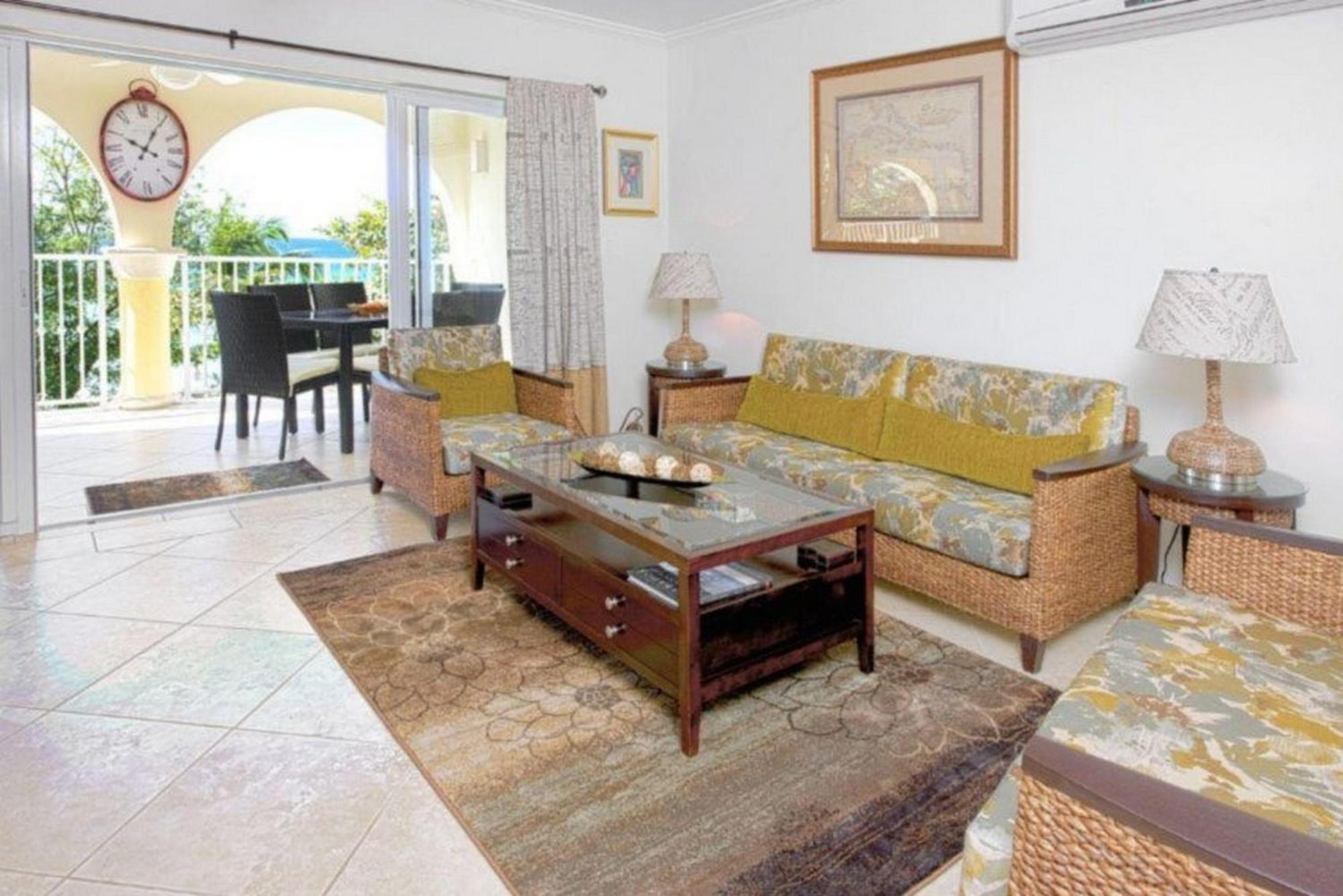 Sapphire Beach Condos Christ Church Habitación foto