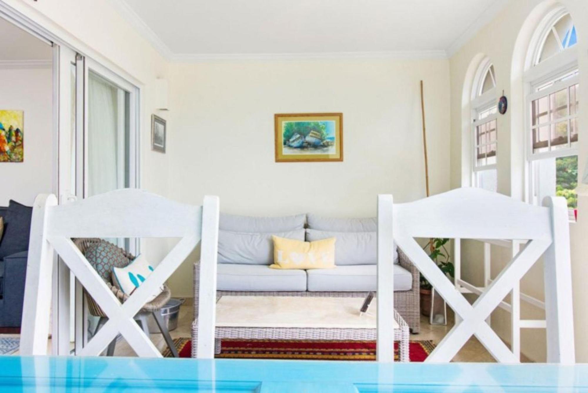 Sapphire Beach Condos Christ Church Habitación foto