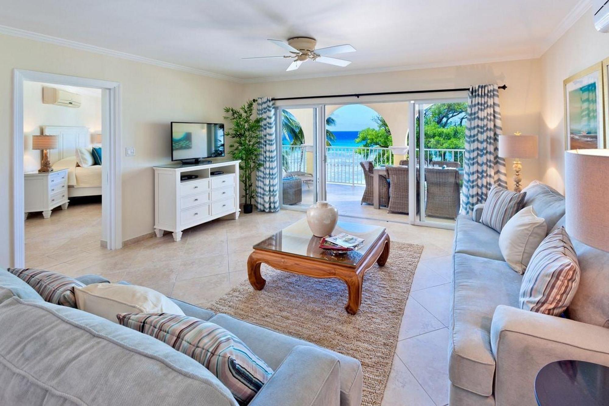Sapphire Beach Condos Christ Church Habitación foto
