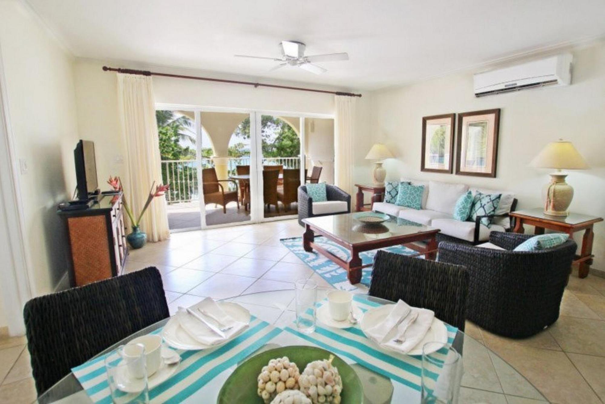 Sapphire Beach Condos Christ Church Habitación foto
